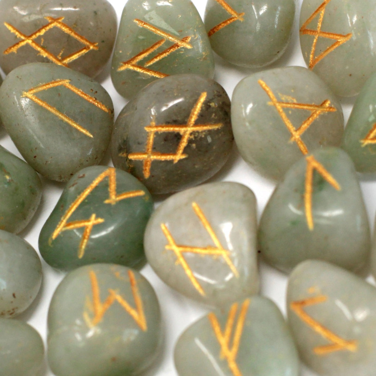 Green Aventurine Crystal / Gemstone Rune Stones